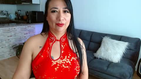Snapshot of karime_lee chatting on 05/16/26, 04:28 karime lee online show from 05/16/26, 04:28