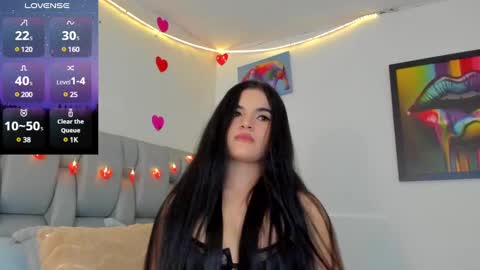 Snapshot of karin_grey69 chatting on 02/27/25, 01:27 Karin    online show from 02/27/25, 01:27