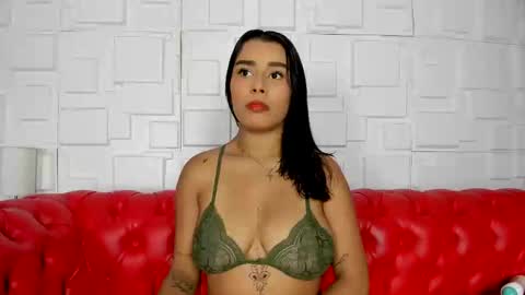 karina_aurora online show from 02/06/25, 11:15