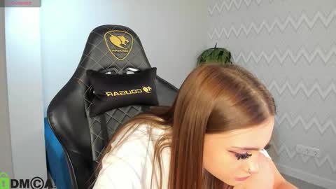 karina_broks online show from 11/26/25, 11:33