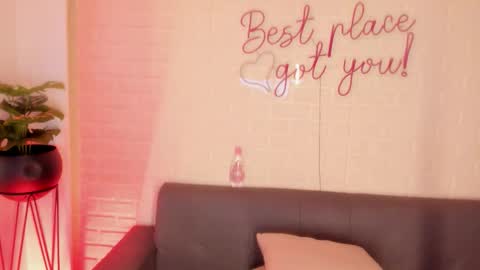 Kari online show from 11/30/25, 11:25