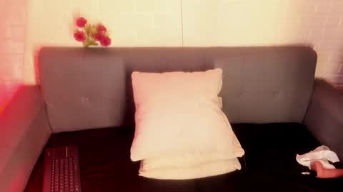 Kari online show from 12/20/25, 11:28