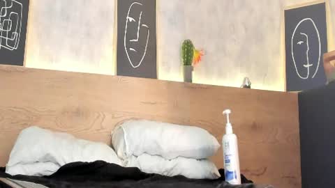 Kari online show from 04/09/26, 11:48