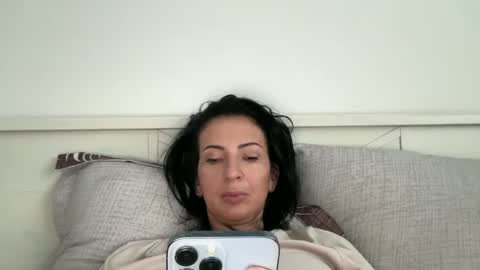 Snapshot of karinablair chatting on 02/14/25, 03:05 Karina online show from 02/14/25, 03:05