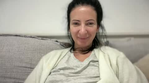 Snapshot of karinablair chatting on 02/18/25, 09:09 Karina online show from 02/18/25, 09:09