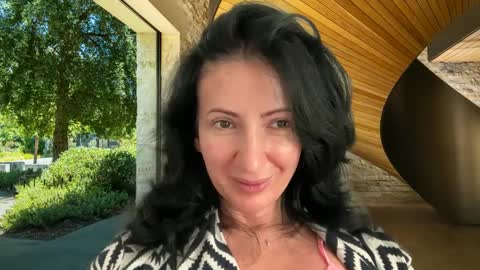 Snapshot of karinablair chatting on 02/21/25, 08:51 Karina online show from 02/21/25, 08:51