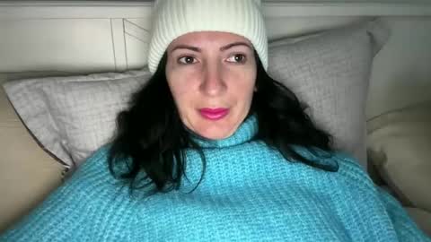 Snapshot of karinablair chatting on 02/27/25, 05:02 Karina online show from 02/27/25, 05:02