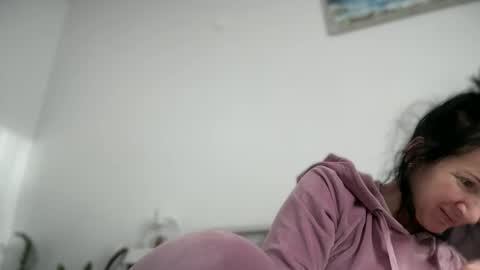 Snapshot of karinablair chatting on 03/05/25, 05:50 Karina online show from 03/05/25, 05:50