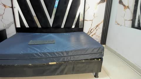 KarinaSimonz online show from 11/11/25, 10:21