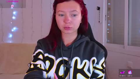 Snapshot of karinchik_ chatting on 03/01/25, 07:15 Karina online show from 03/01/25, 07:15