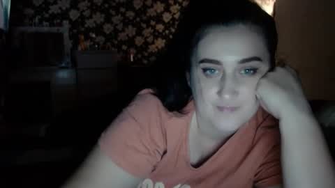 karinkabrunetka2 online show from 12/23/24, 08:47