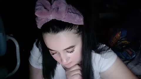 karinkabrunetka2 online show from 01/07/26, 07:38