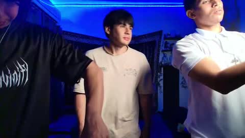 call me kai 3 online show from 11/30/25, 02:04