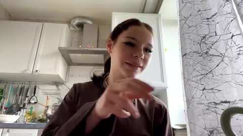 Snapshot of karissatrulove chatting on 07/15/26, 02:11 Leya online show from 07/15/26, 02:11