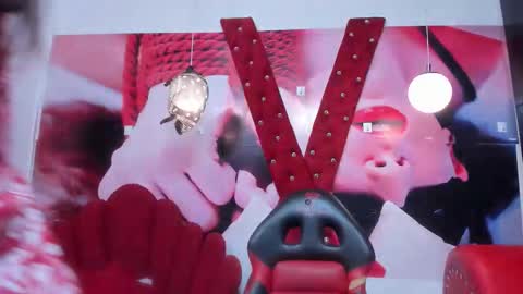 Snapshot of karito_mature17 chatting on 10/10/25, 07:35 Karito online show from 10/10/25, 07:35