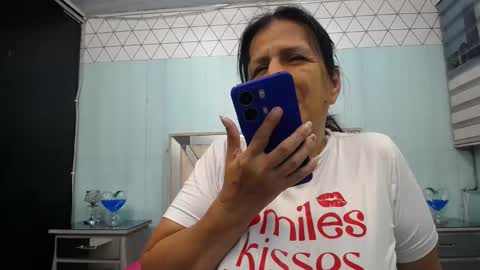 Snapshot of karito_mature17 chatting on 10/11/25, 11:20 Karito online show from 10/11/25, 11:20