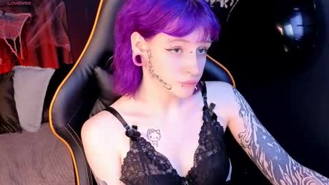 karkadeshk online show from 10/27/25, 03:16