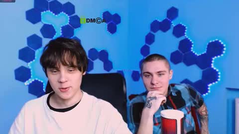 Karl online show from 11/30/25, 10:08