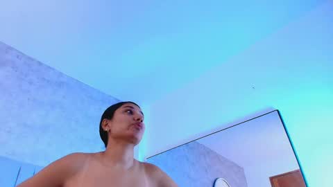 Karla online show from 10/19/25, 01:39