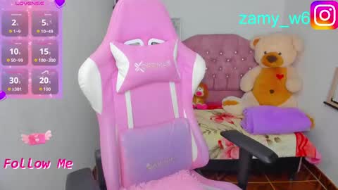 Snapshot of karla_cutee1 chatting on 05/09/26, 05:12 karla online show from 05/09/26, 05:12