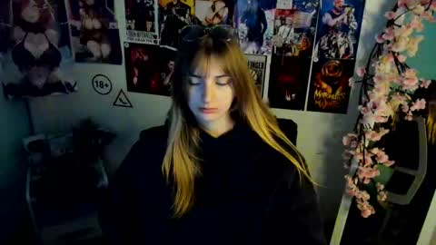 Karla online show from 11/29/25, 01:25