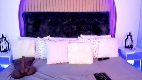 Karla Gonzaless online show from 05/28/26, 06:49