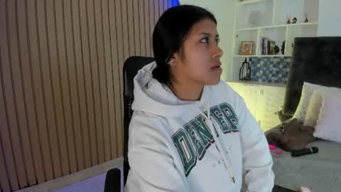 Karla Gonzaless online show from 07/12/26, 11:23