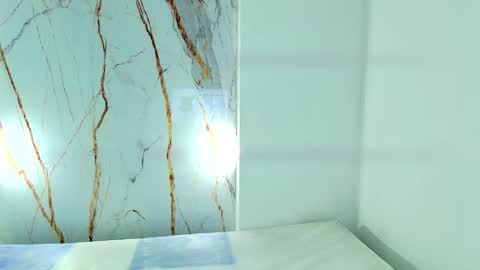 karla_hilton1 online show from 03/15/26, 12:00