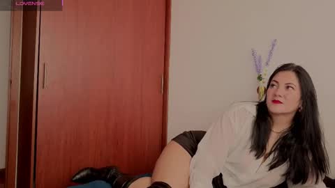 karla online show from 03/17/26, 01:25