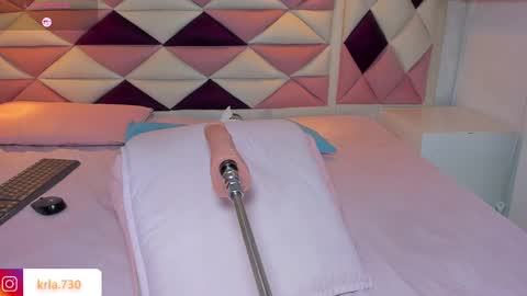 Snapshot of karla_wonderful chatting on 02/15/25, 09:16 karolina online show from 02/15/25, 09:16