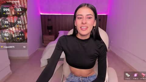 Karlaa  online show from 11/30/25, 11:03