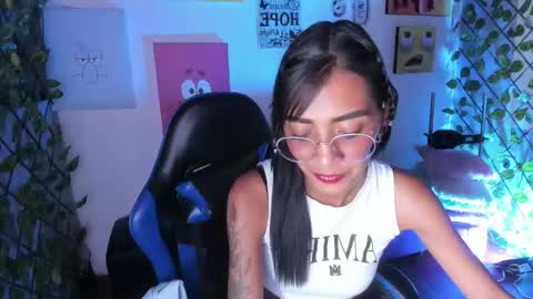 karlaslutskinny__ online show from 03/13/26, 08:59