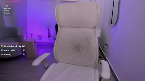 karliie kloss   online show from 09/22/25, 07:10