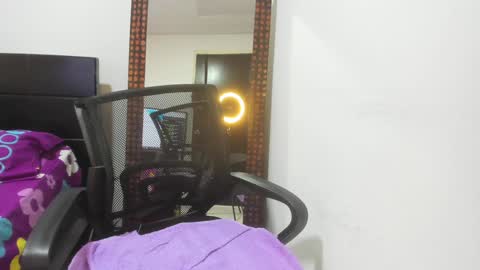 Snapshot of karljensen33 chatting on 01/18/25, 07:37 karlgenjen online show from 01/18/25, 07:37