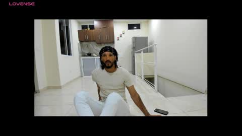 Snapshot of karlmarley1 chatting on 05/15/26, 06:20 Karl online show from 05/15/26, 06:20