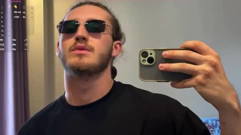 Karlos and Louis online show from 04/19/26, 03:17