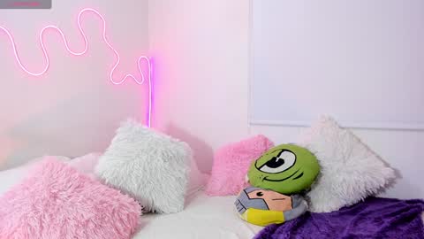 Karlyy  online show from 01/18/25, 08:52