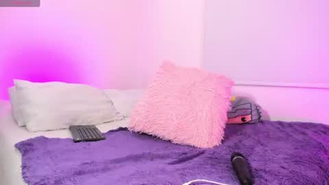 Snapshot of karly__rios chatting on 07/07/26, 06:47 Karlyy online show from 07/07/26, 06:47