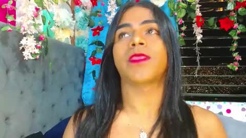 KARLY.  online show from 10/13/25, 07:08