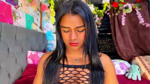 KARLY.  online show from 07/08/26, 10:20