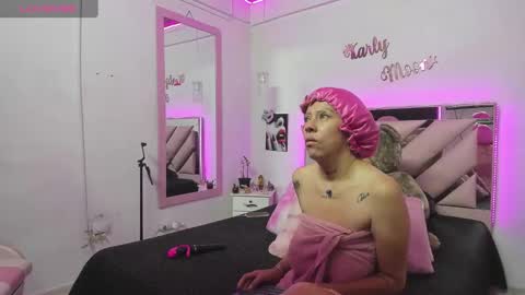 Karly Moonns online show from 09/13/25, 12:21