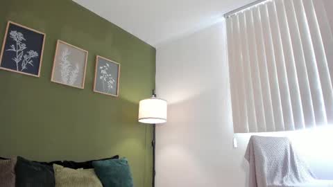 Karlye online show from 09/16/25, 02:40