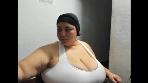 Karol online show from 04/15/26, 03:57