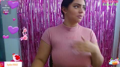 karol 09 online show from 01/04/25, 04:44