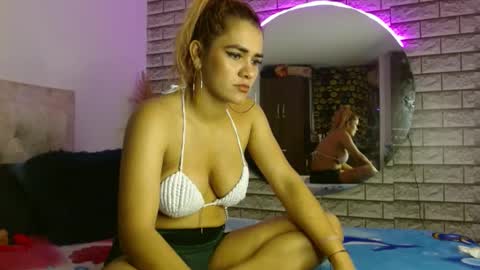 Karol labichota online show from 12/19/24, 04:02