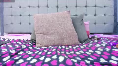 Karol online show from 12/17/25, 03:18