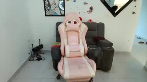    online show from 03/11/25, 12:50