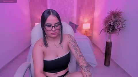 karol_priston online show from 04/21/26, 03:13