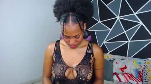 Karol  online show from 10/13/25, 10:43