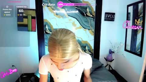 Snapshot of karol_vanessa__ chatting on 05/30/26, 11:29 karol Vanessa online show from 05/30/26, 11:29